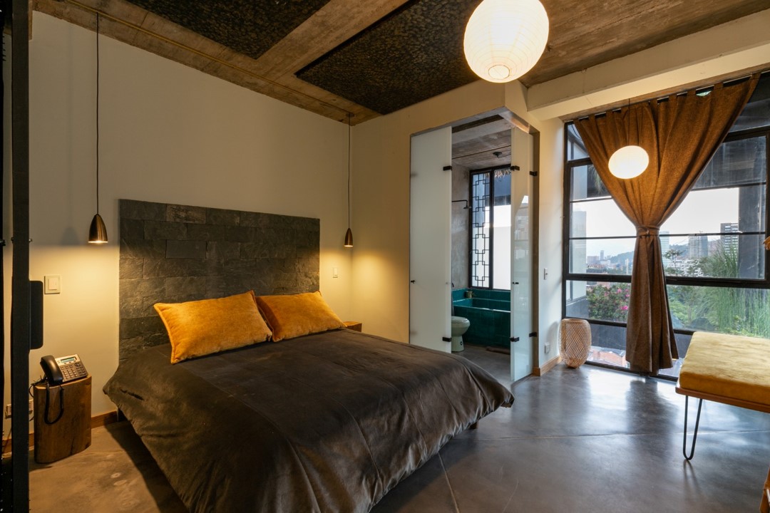 Spacious interior of an apartment in Hotel Medellin Nido Sky, with high-end decoration